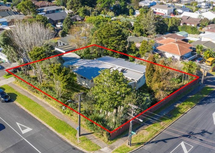  at 1 Arthur Road, Hillpark, Auckland