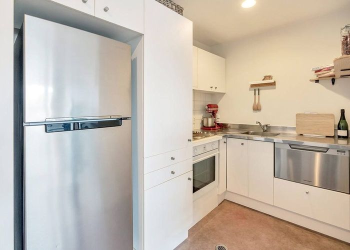  at 24/8 Clayton Street, Newmarket, Auckland City, Auckland
