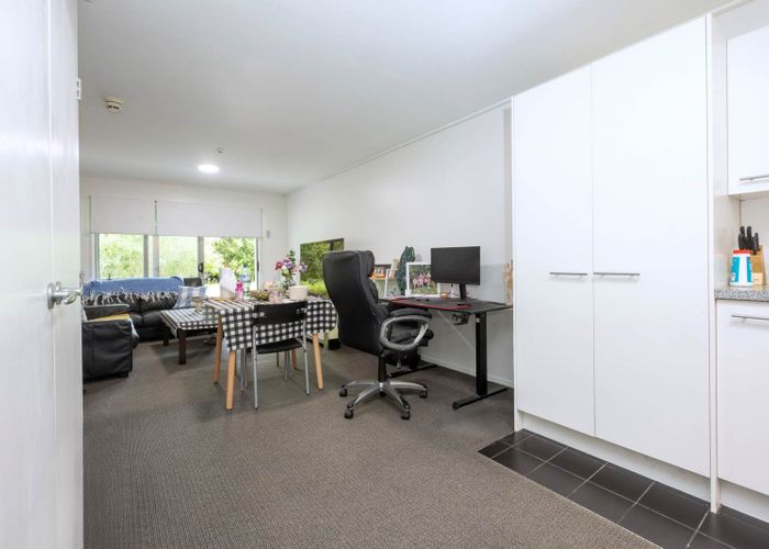  at 105/287 Onehunga Mall, Onehunga, Auckland City, Auckland