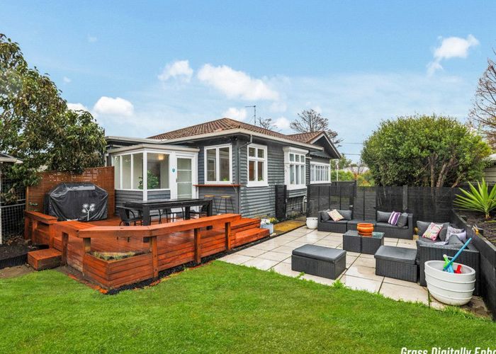  at 186 Stapletons Road, Richmond, Christchurch City, Canterbury