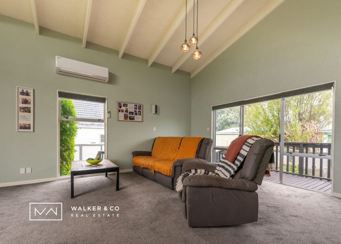  at 1 Roband Crescent, Brown Owl, Upper Hutt, Wellington