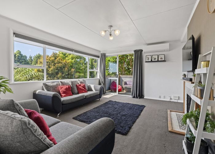  at 8 Parsons Street, Vogeltown, New Plymouth
