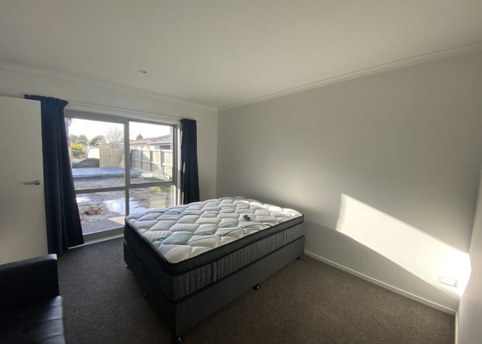  at 3/5 Mount View Road (Room D), Melville, Hamilton, Waikato