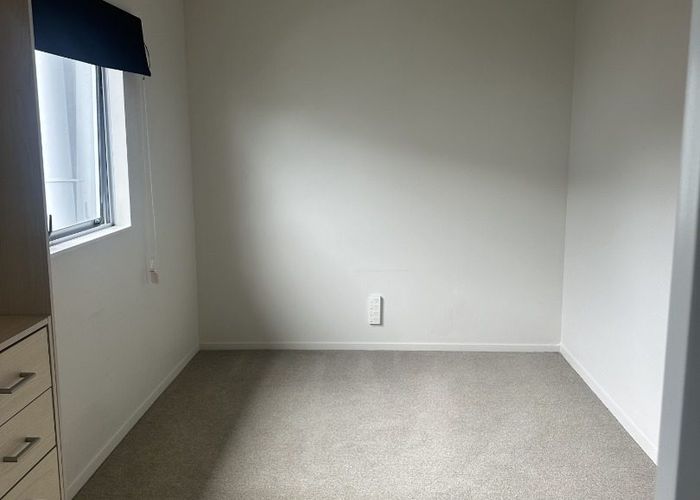  at B1/13 Lovell Court, Rosedale, North Shore City, Auckland