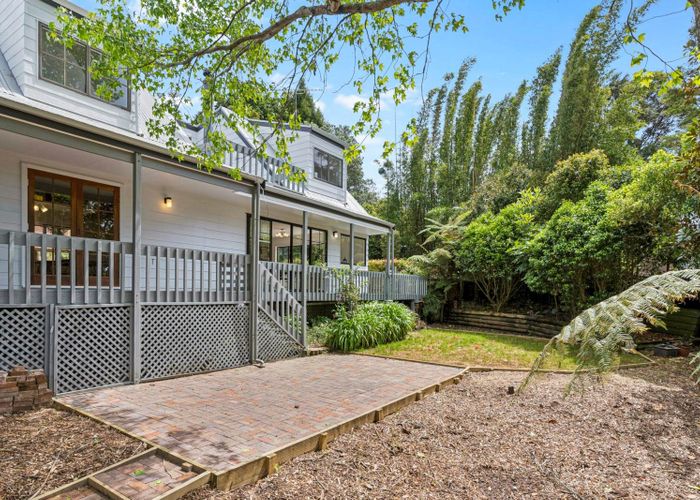  at 28 Longfellow Parade, Glen Eden, Waitakere City, Auckland