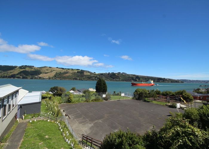  at 9 Ohau Street, Ravensbourne, Dunedin, Otago