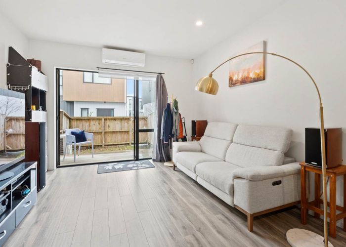  at 7/22 Ryburn Road, Mount Wellington, Auckland City, Auckland
