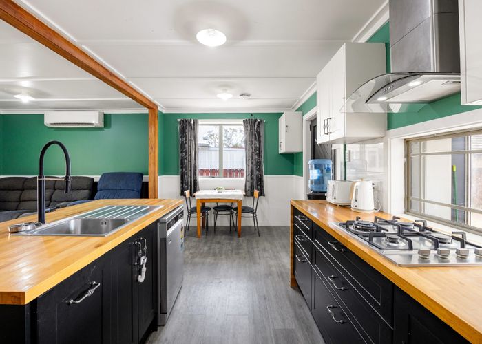  at 17 Glenview Terrace, Glenview, Hamilton, Waikato