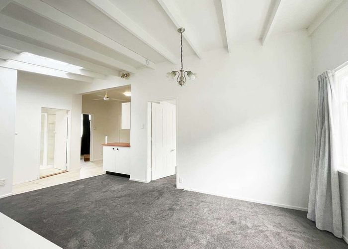  at 35 Wheturangi Road, Greenlane, Auckland City, Auckland
