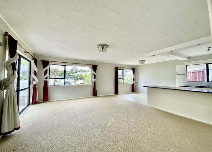  at 109 Everglade Drive, Goodwood Heights, Manukau City, Auckland