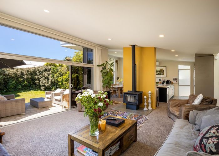  at 59 Waiwaka Terrace, Strandon, New Plymouth