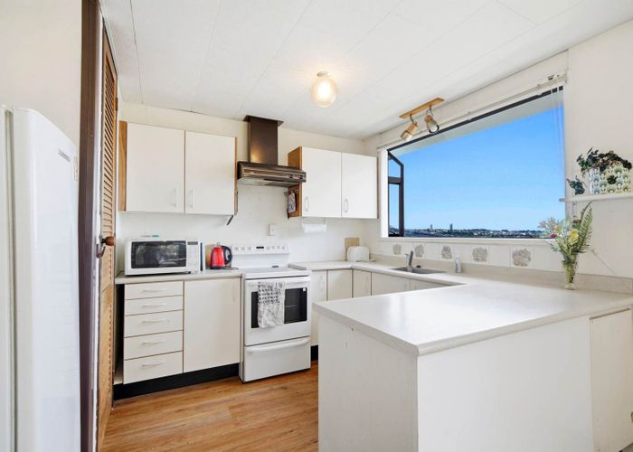  at 96 & 96A Queen Street, Northcote Point, North Shore City, Auckland