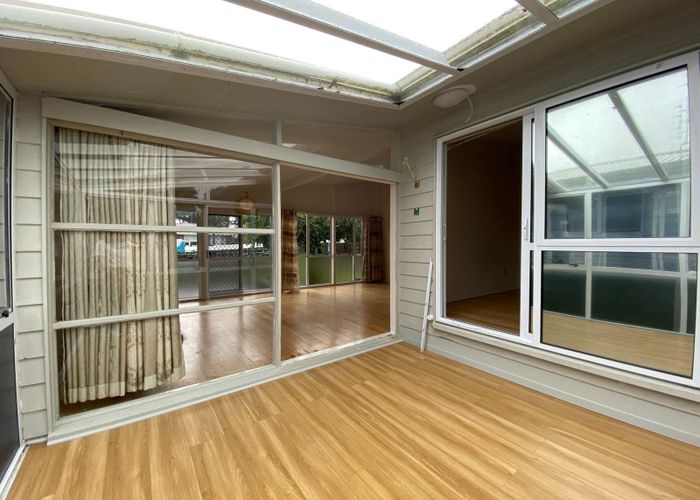  at 9 Stanaway Street, Hillcrest, Auckland