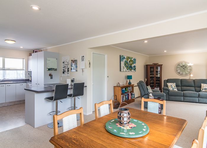  at 5 Beachwater Grove, Paraparaumu Beach, Paraparaumu