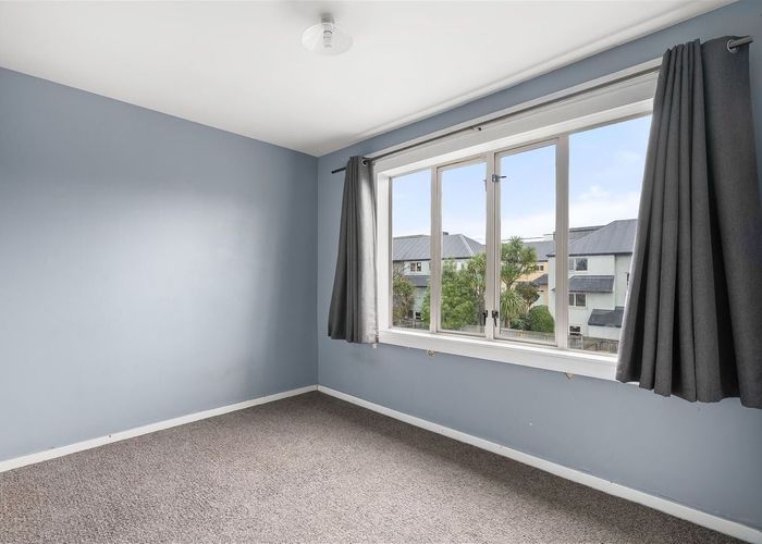  at 1/297 Barbadoes Street, City Centre, Christchurch City, Canterbury