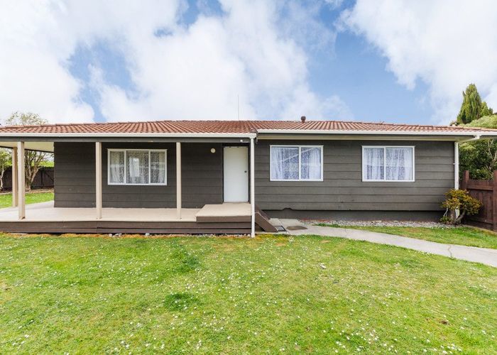  at 25 Willowstream Grove, Cloverlea, Palmerston North