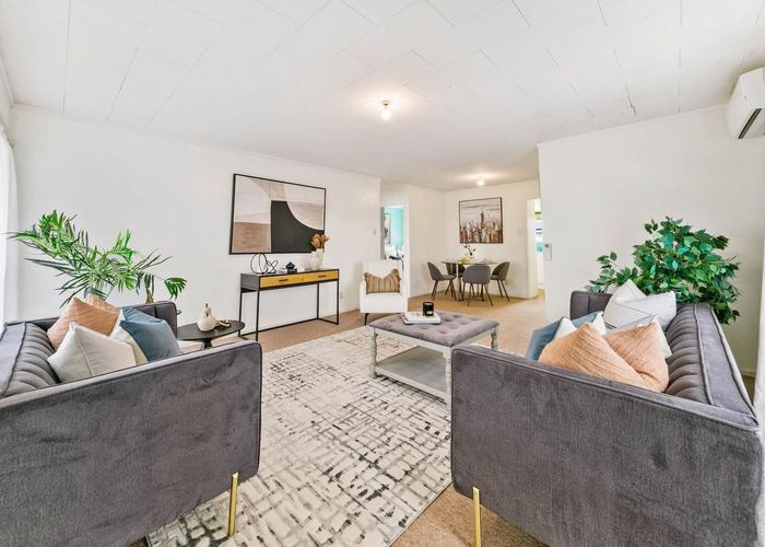  at 2/36 Blacklock  Avenue, Henderson, Waitakere City, Auckland