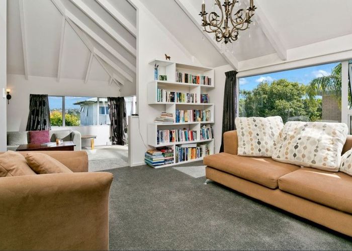  at 79a  Ocean View Road, Hillcrest, North Shore City, Auckland