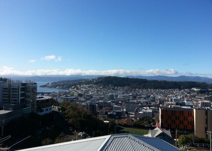 at 90 Kelburn Parade, Kelburn, Wellington, Wellington