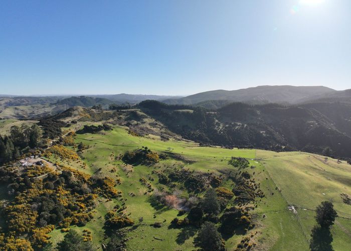  at 121 Silverstream Valley Road, North Taieri, Mosgiel