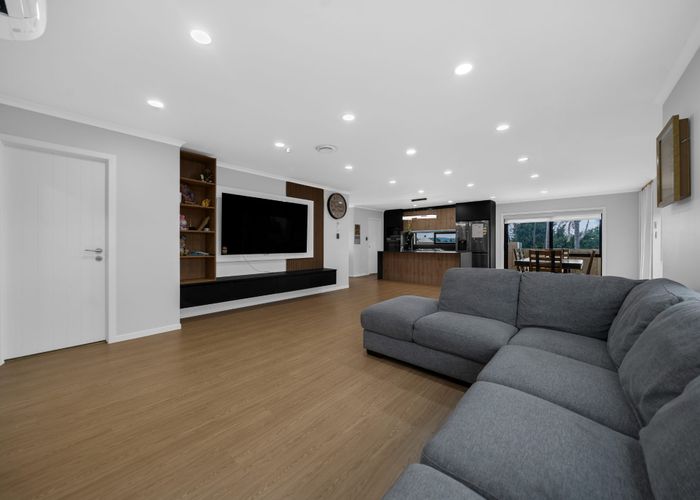  at 5A Letterkenny Place, Blockhouse Bay, Auckland City, Auckland