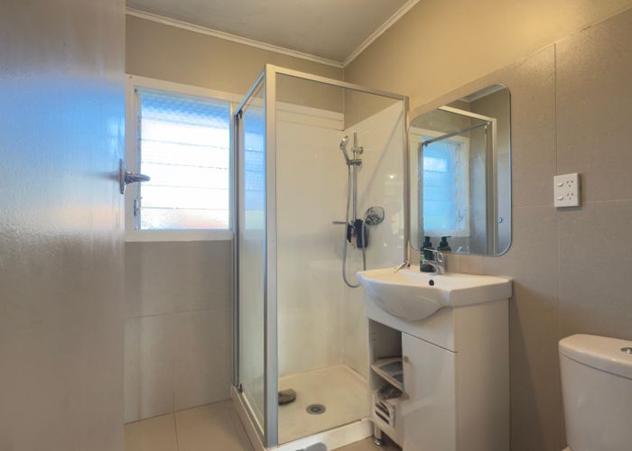  at 2/19 Motatau Road, Papatoetoe, Manukau City, Auckland