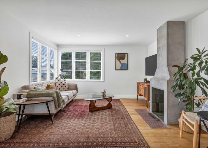  at Brooklands, New Plymouth, Taranaki