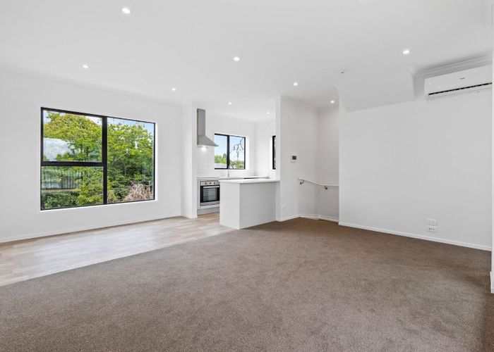  at 500B Te Atatu Road, Te Atatu Peninsula, Waitakere City, Auckland