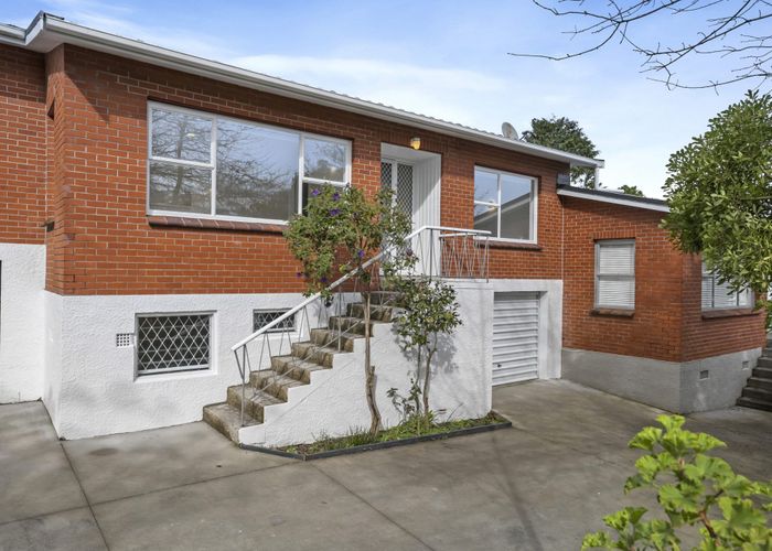  at 5/66 Waiatarua Road, Remuera, Auckland