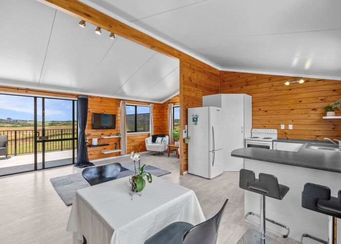  at 2 Valley View Lane, Hakaru, Kaipara, Northland