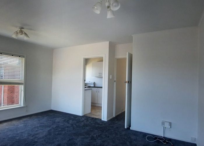 at 2/21 Richardson Road, Mount Albert, Auckland City, Auckland