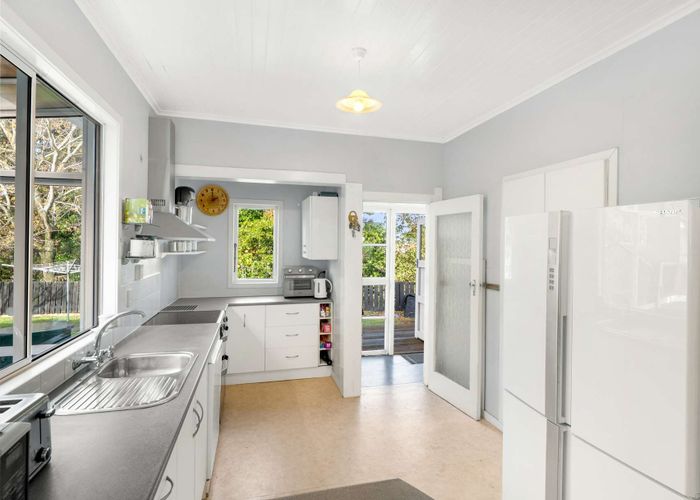  at 32 Hutchison Crescent, Durie Hill, Whanganui, Manawatu / Whanganui