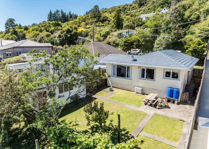  at 112 Coast Road, Wainuiomata, Lower Hutt