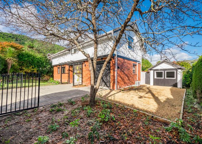  at 10 Kakariki Grove, Waikanae, Waikanae