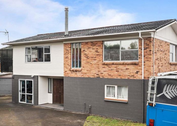  at 4183 Great North Road, Glen Eden, Auckland