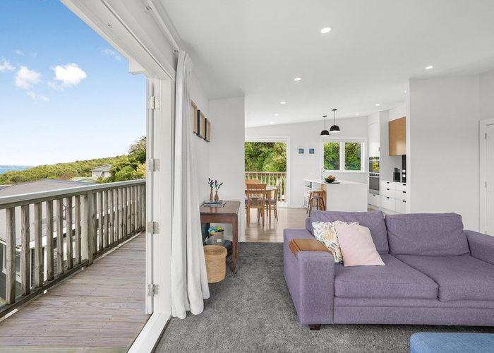  at 3 Camellia Terrace, Maungaraki, Lower Hutt