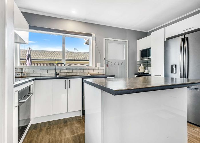  at 2/608 Heretaunga Street East, Parkvale, Hastings, Hawke's Bay