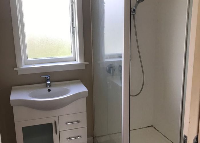  at 39 Paritutu Road, Spotswood, New Plymouth, Taranaki