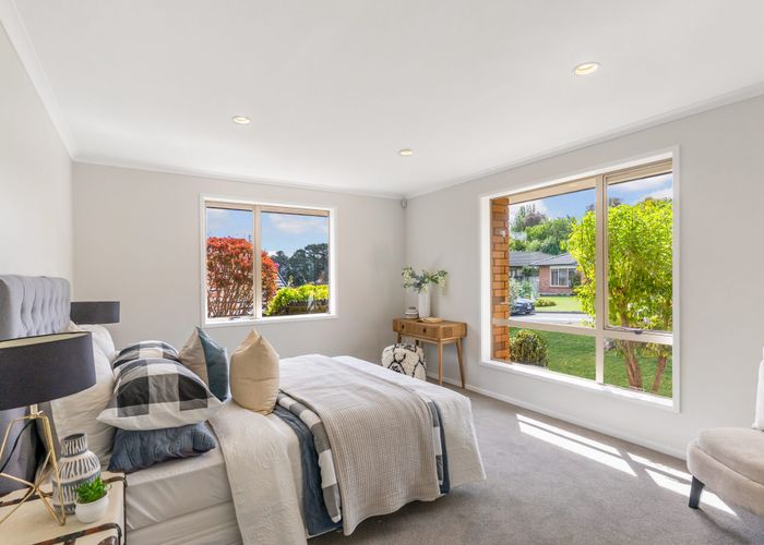  at 5 Sunvista Avenue, Oteha, North Shore City, Auckland
