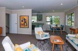  at 3 Grenadine Place, Unsworth Heights, North Shore City, Auckland