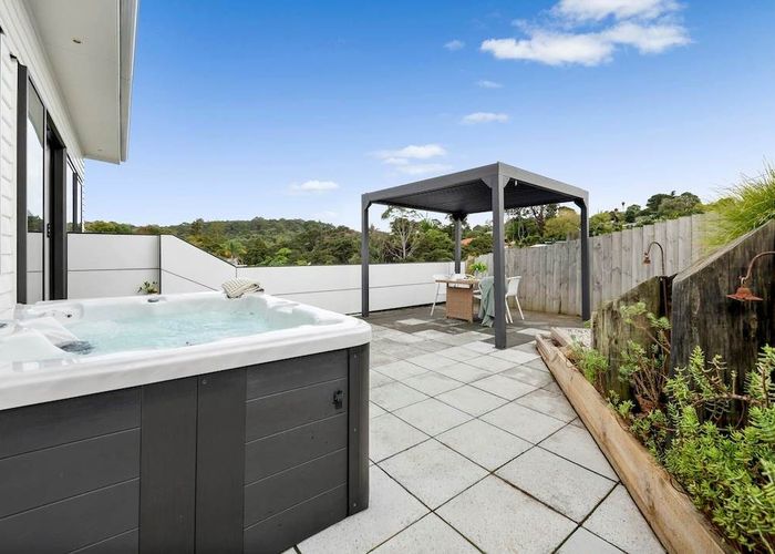  at 19 Pinebrook Lane, Maraetai, Manukau City, Auckland