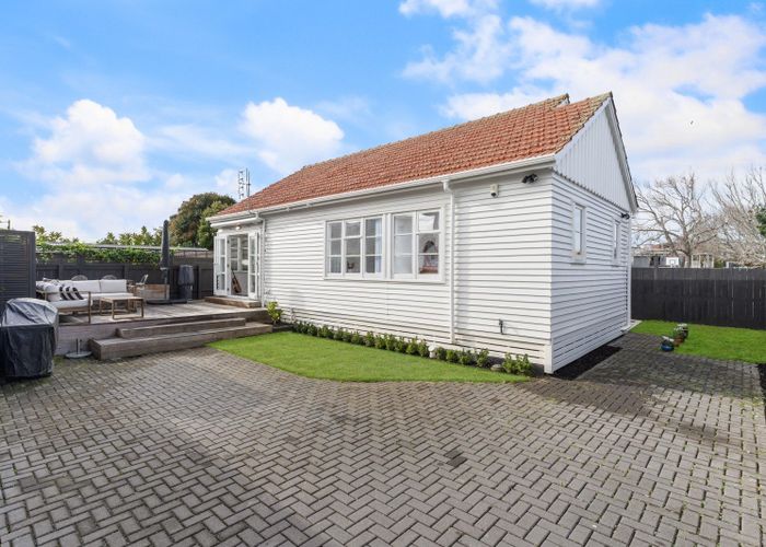  at 10c Daventry Street, Waterview, Auckland City, Auckland