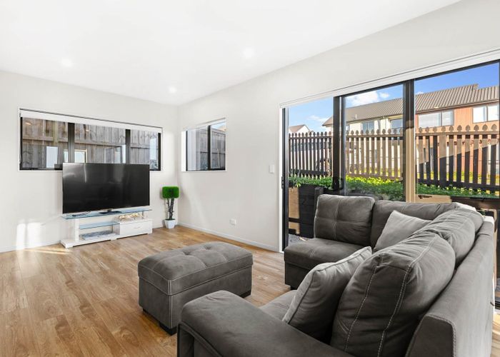  at 16B Goodfellow Lane, Flat Bush, Manukau City, Auckland
