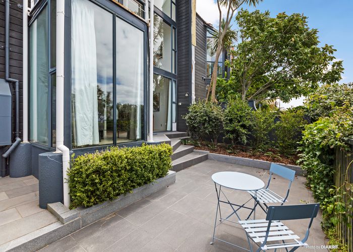  at 23 Clermont Terrace, Kelburn, Wellington