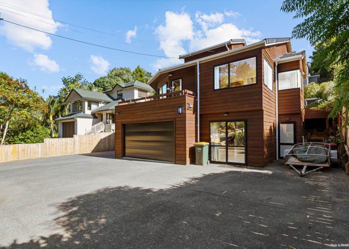  at 1/88 Braemar Road, Castor Bay, Auckland