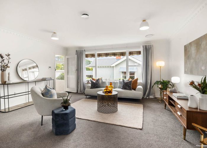  at 2/3 Grange Road, Mount Eden, Auckland City, Auckland