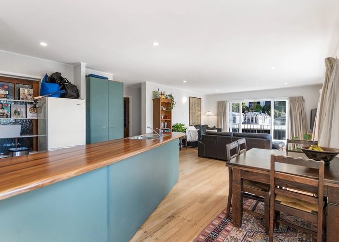  at 1A/255  The Terrace, Te Aro, Wellington, Wellington