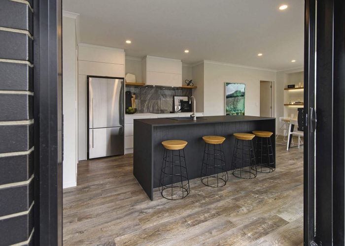 at 2 Pepper Tree Lane, Redwood, Christchurch City, Canterbury