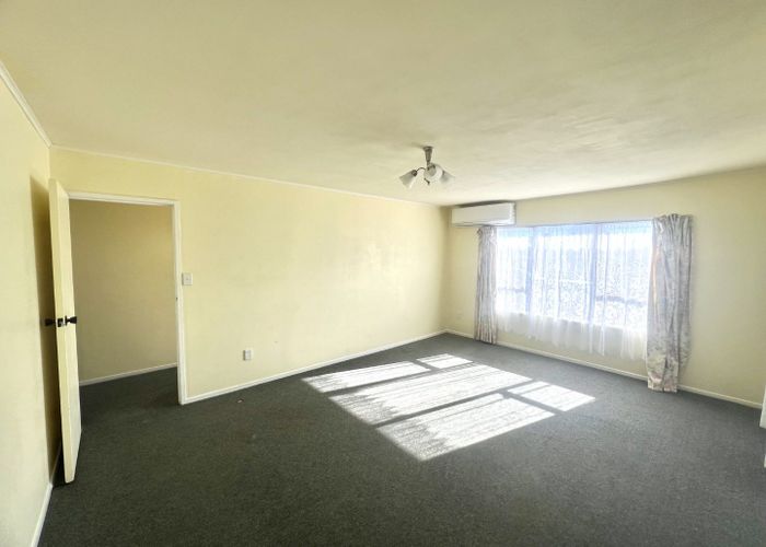  at 112 Aviemore Drive, Highland Park, Manukau City, Auckland