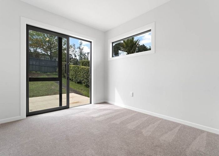  at 1/1 Brian Avenue, Forrest Hill, Auckland